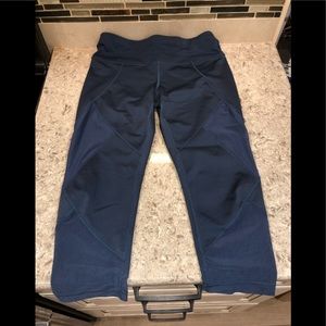 Navy Athleta Small Workout Leggings